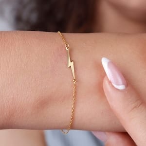 Spark Hand Bracelet